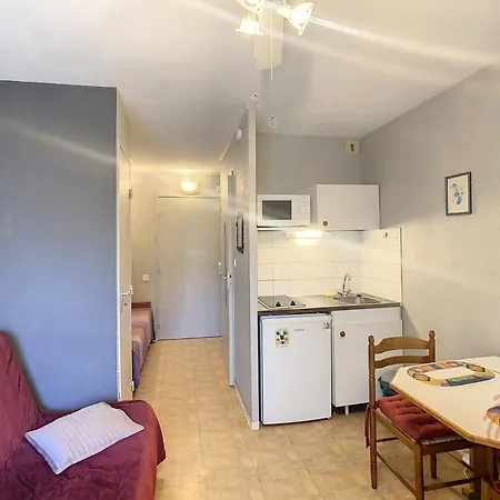 à Lamalou-les-bains, Balcon, Wifi, Proche Thermes Et Nature - Fr-1-451-208 Appartement Lamalou-les-Bains
